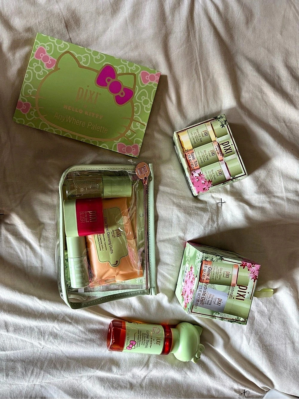 Pixi + Hello Kitty Bundle- AnyWhere Palette Makeup & Skincare Set Green & Pink
